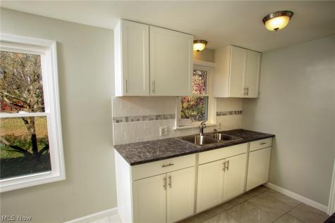 1569 25th Street NW Canton OH 44709