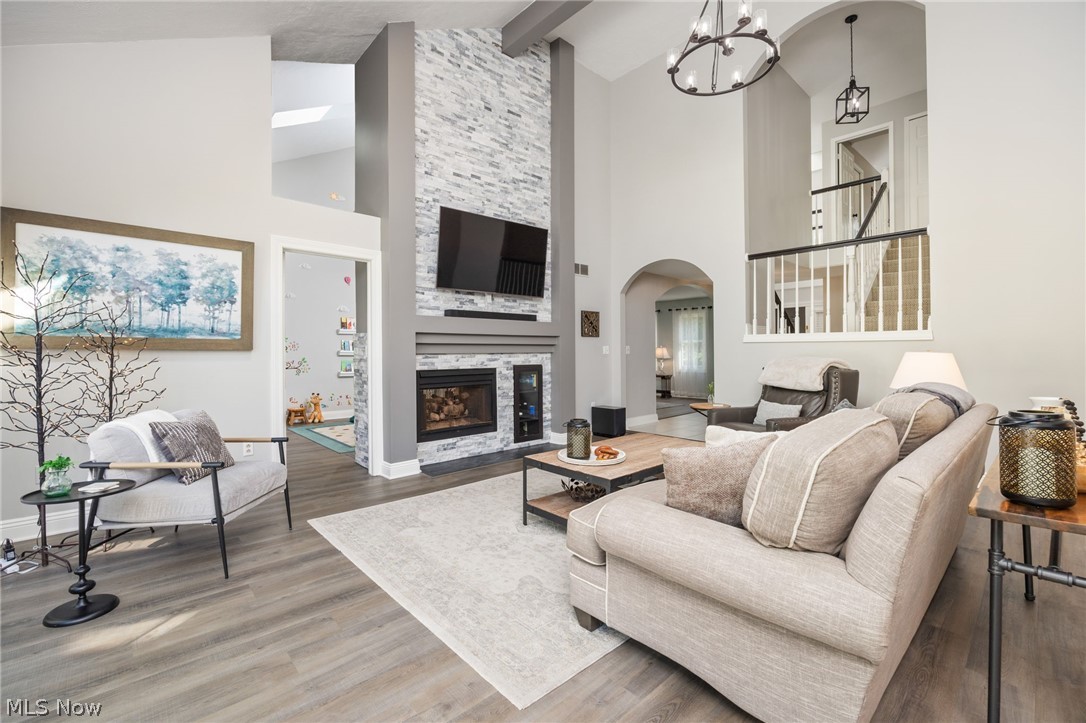 614 Red Rock Drive Wadsworth OH 44281