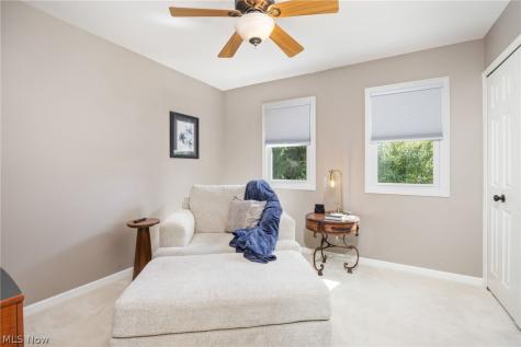 614 Red Rock Drive Wadsworth OH 44281