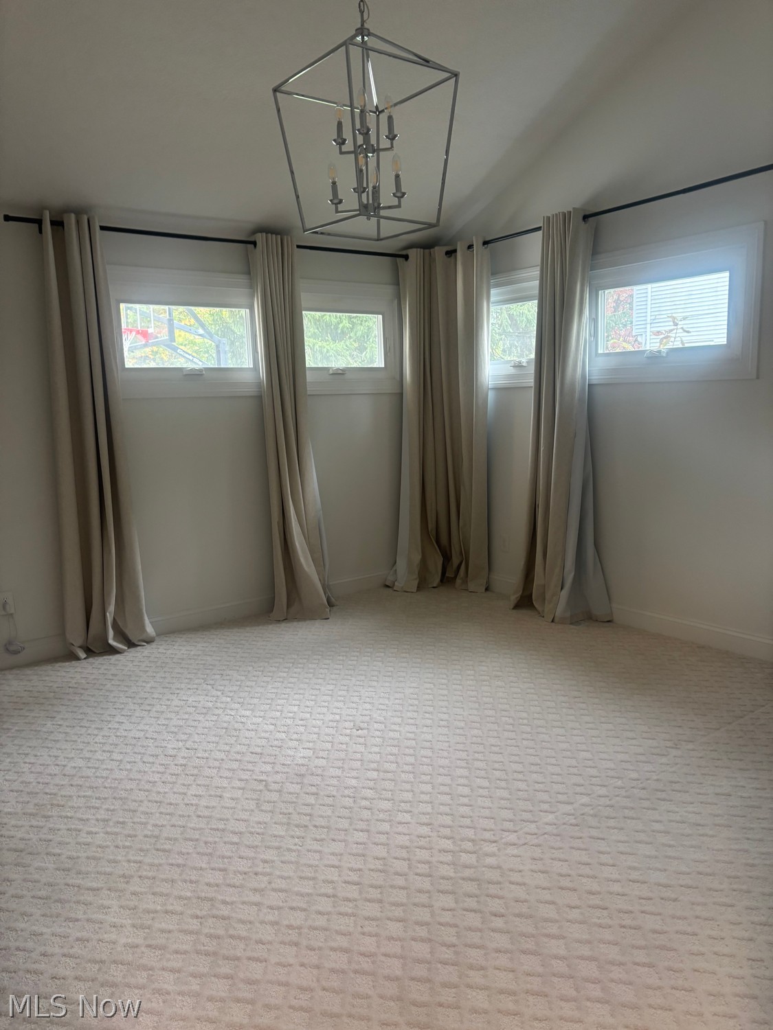 2742 Horseshoe Boulevard Westlake OH 44145