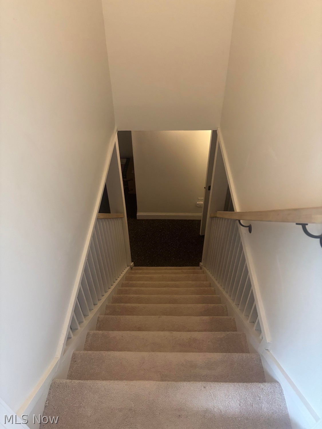 2742 Horseshoe Boulevard Westlake OH 44145