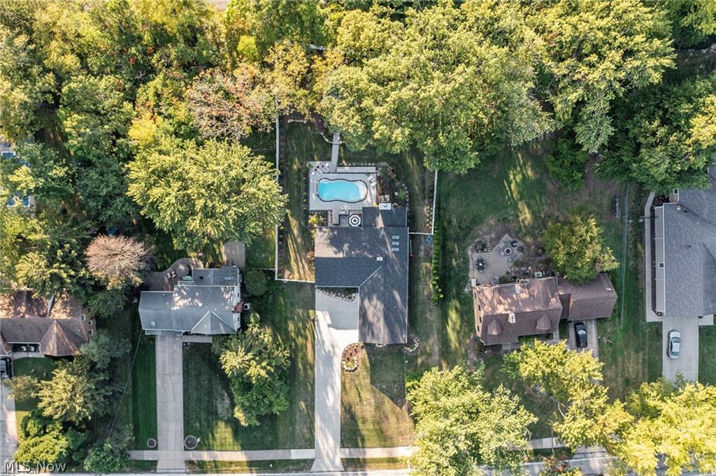 2742 Horseshoe Boulevard Westlake OH 44145