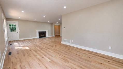 125 Manning Drive Berea OH 44017