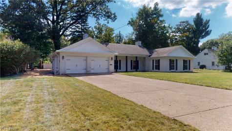 125 Manning Drive Berea OH 44017
