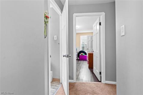 13417 Thraves Avenue Garfield Heights OH 44125