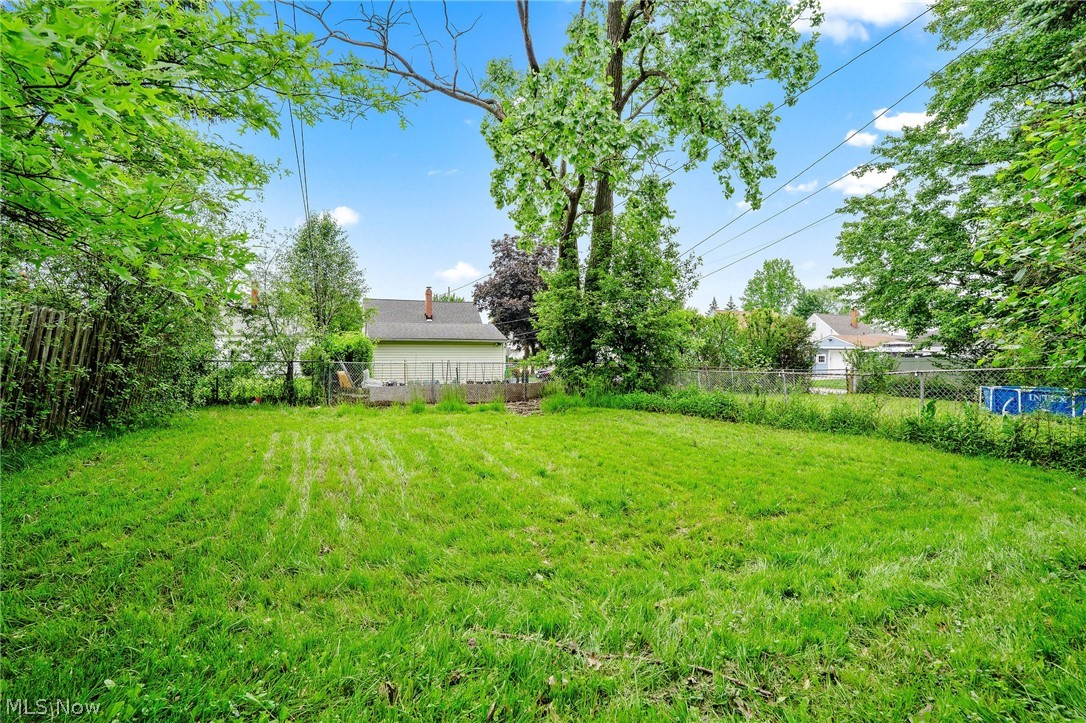 13417 Thraves Avenue Garfield Heights OH 44125