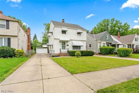 13417 Thraves Avenue Garfield Heights OH 44125