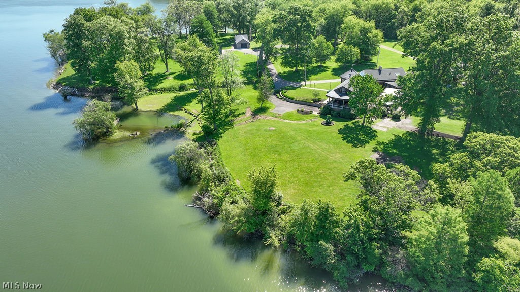 2009 Lakewood Road SW Sherrodsville OH 44675