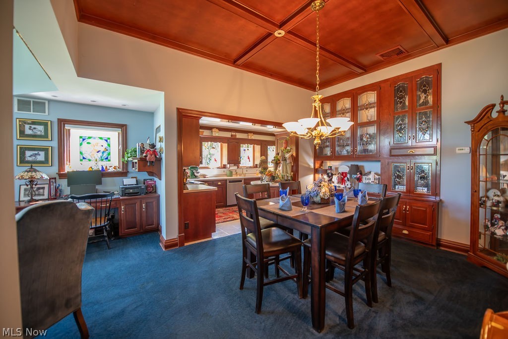 2009 Lakewood Road SW Sherrodsville OH 44675