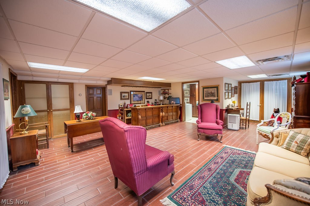 2009 Lakewood Road SW Sherrodsville OH 44675
