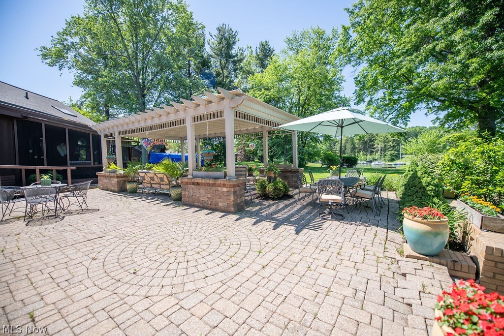 2009 Lakewood Road SW Sherrodsville OH 44675