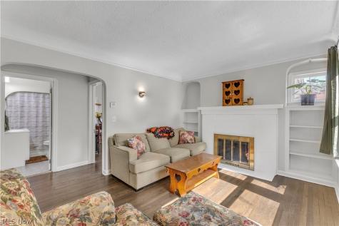 838 Nesbitt Road Sagamore Hills OH 44067