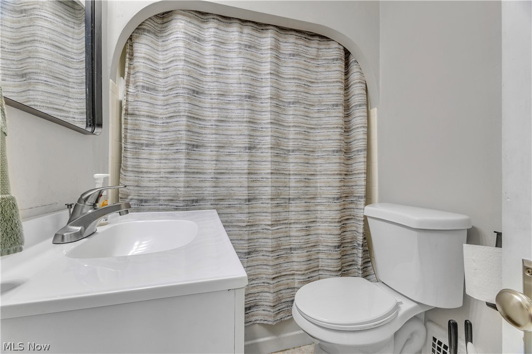 838 Nesbitt Road Sagamore Hills OH 44067