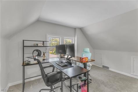 838 Nesbitt Road Sagamore Hills OH 44067