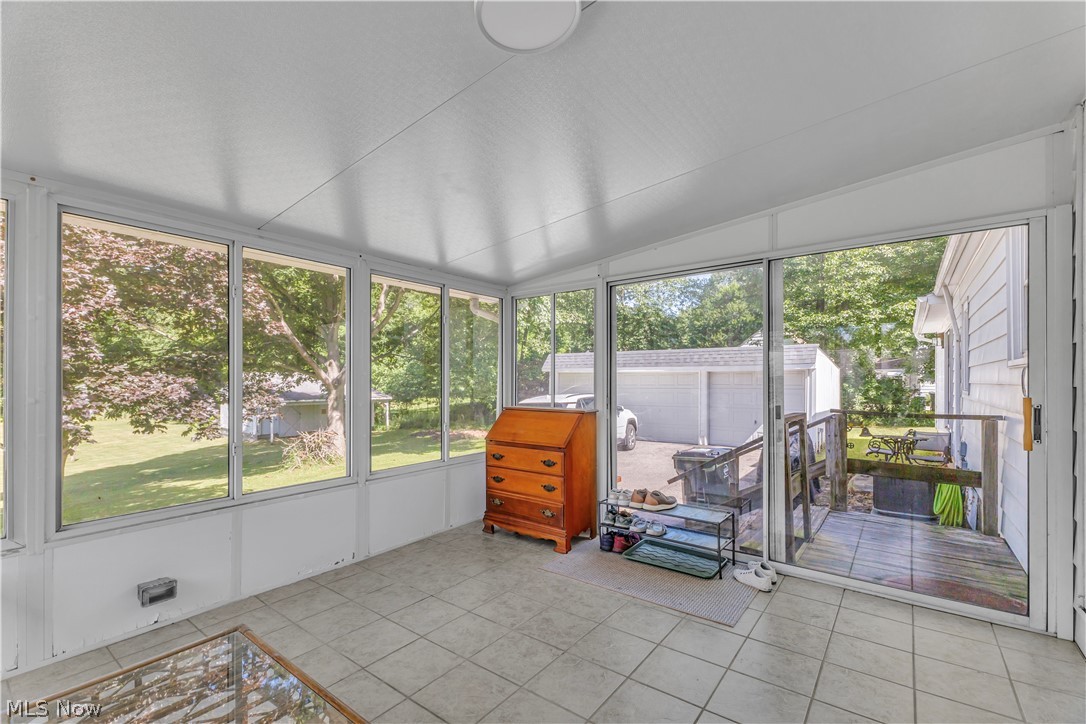 838 Nesbitt Road Sagamore Hills OH 44067