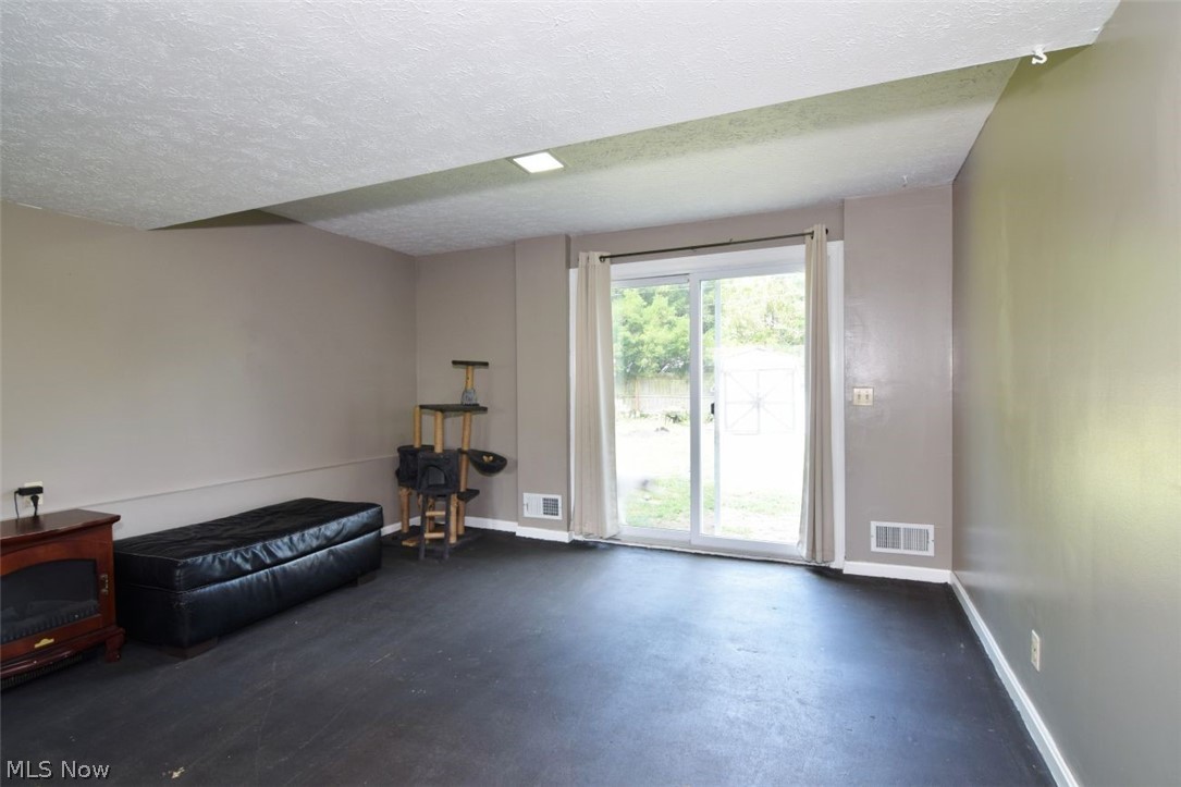 6284 Seminole Trail Mentor OH 44060