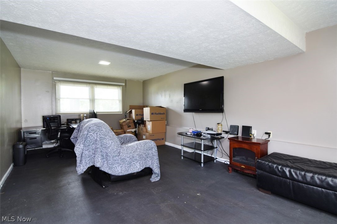 6284 Seminole Trail Mentor OH 44060