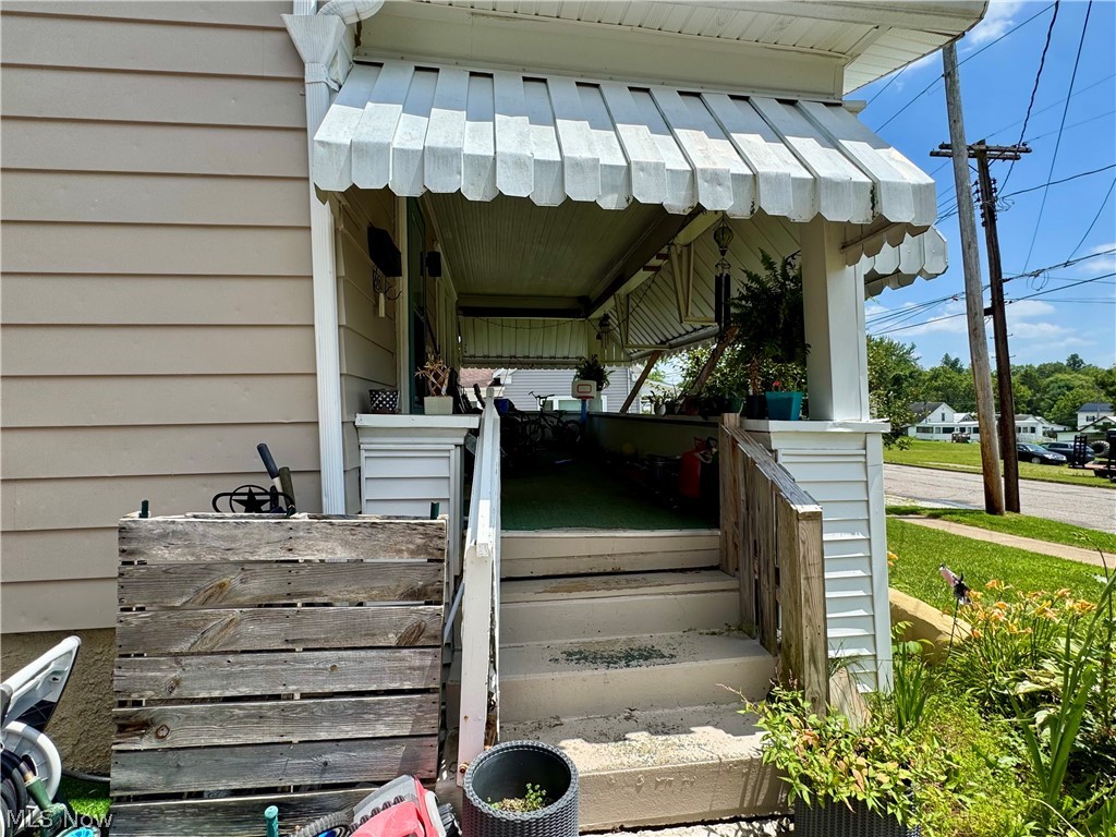 402 E Marietta St. Manor Woodsfield OH 43793