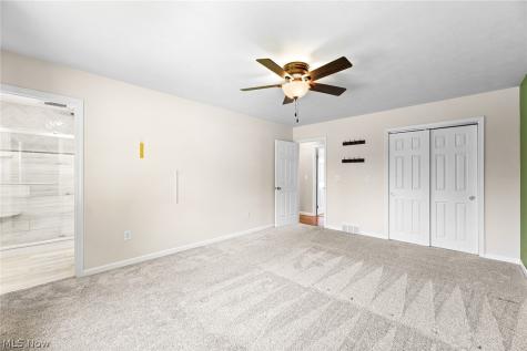 3931 Greentree Road Stow OH 44224