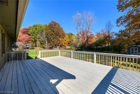 3931 Greentree Road Stow OH 44224