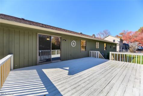3931 Greentree Road Stow OH 44224
