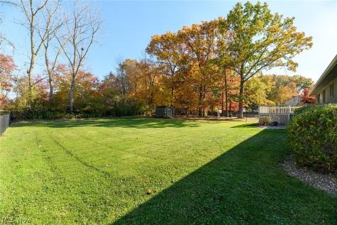 3931 Greentree Road Stow OH 44224