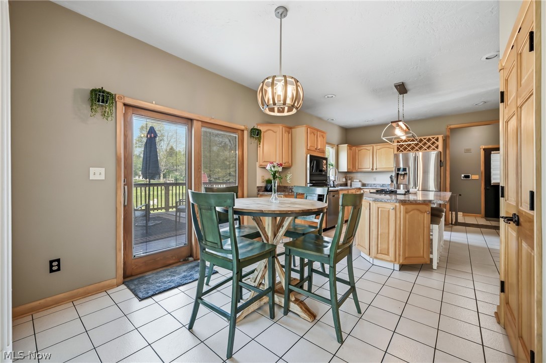 5758 Logan Arms Drive Girard OH 44420