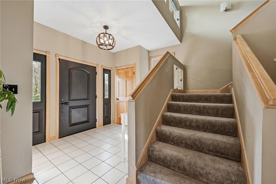 5758 Logan Arms Drive Girard OH 44420