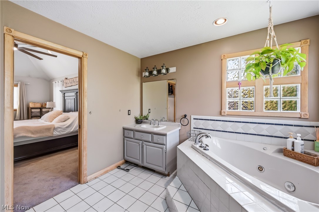 5758 Logan Arms Drive Girard OH 44420