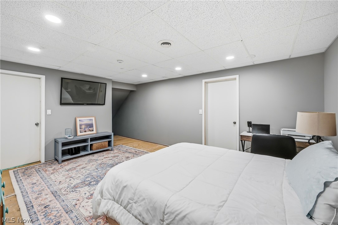 5758 Logan Arms Drive Girard OH 44420