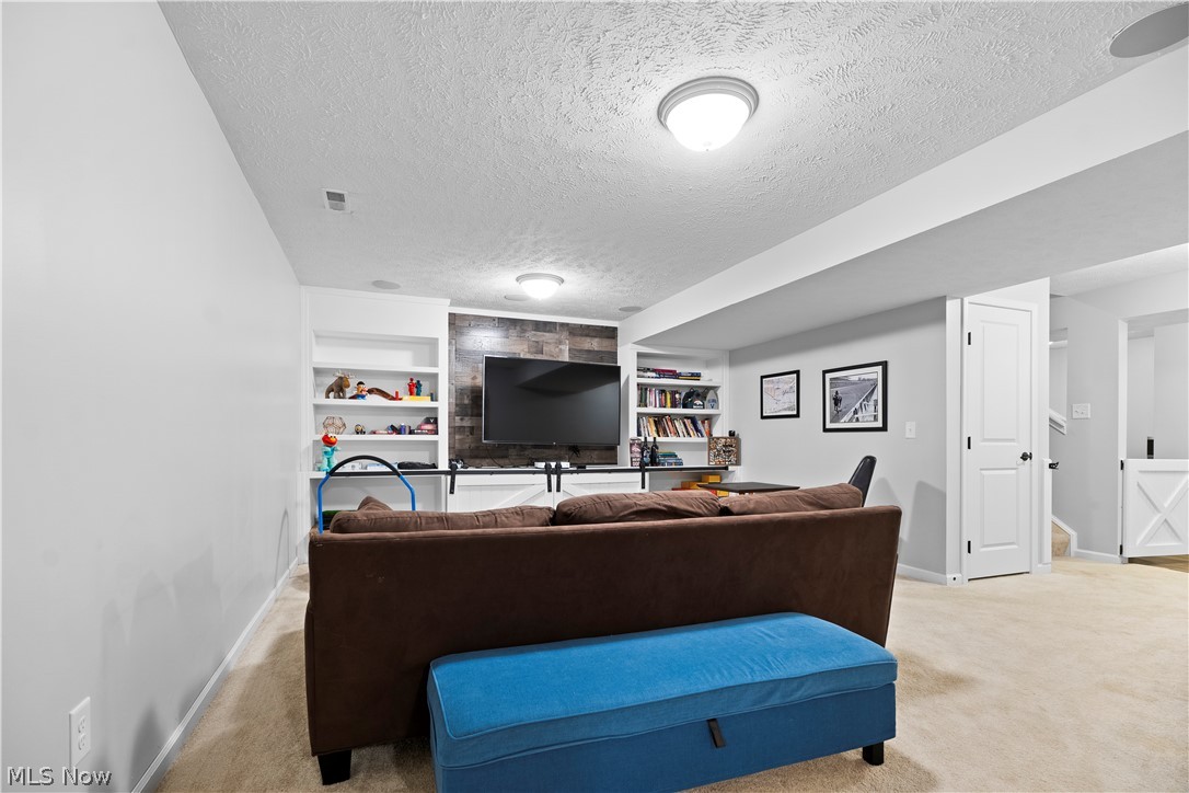 36127 Harbor Drive North Ridgeville OH 44039