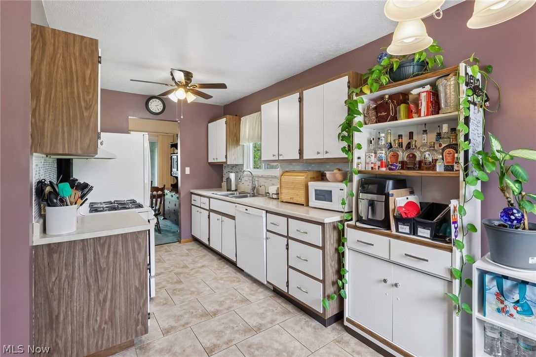 23956 Fairlawn Drive North Olmsted OH 44070
