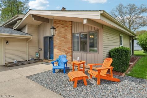 23956 Fairlawn Drive North Olmsted OH 44070