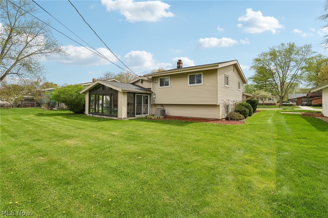 23956 Fairlawn Drive North Olmsted OH 44070