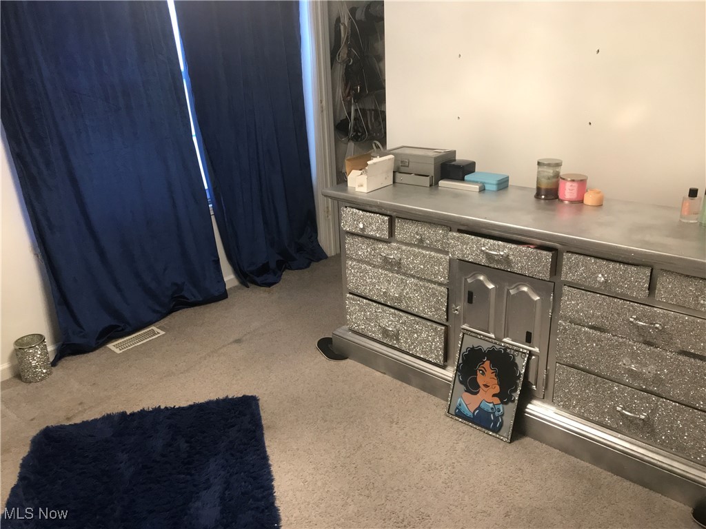 6824 Polonia Avenue Cleveland OH 44105