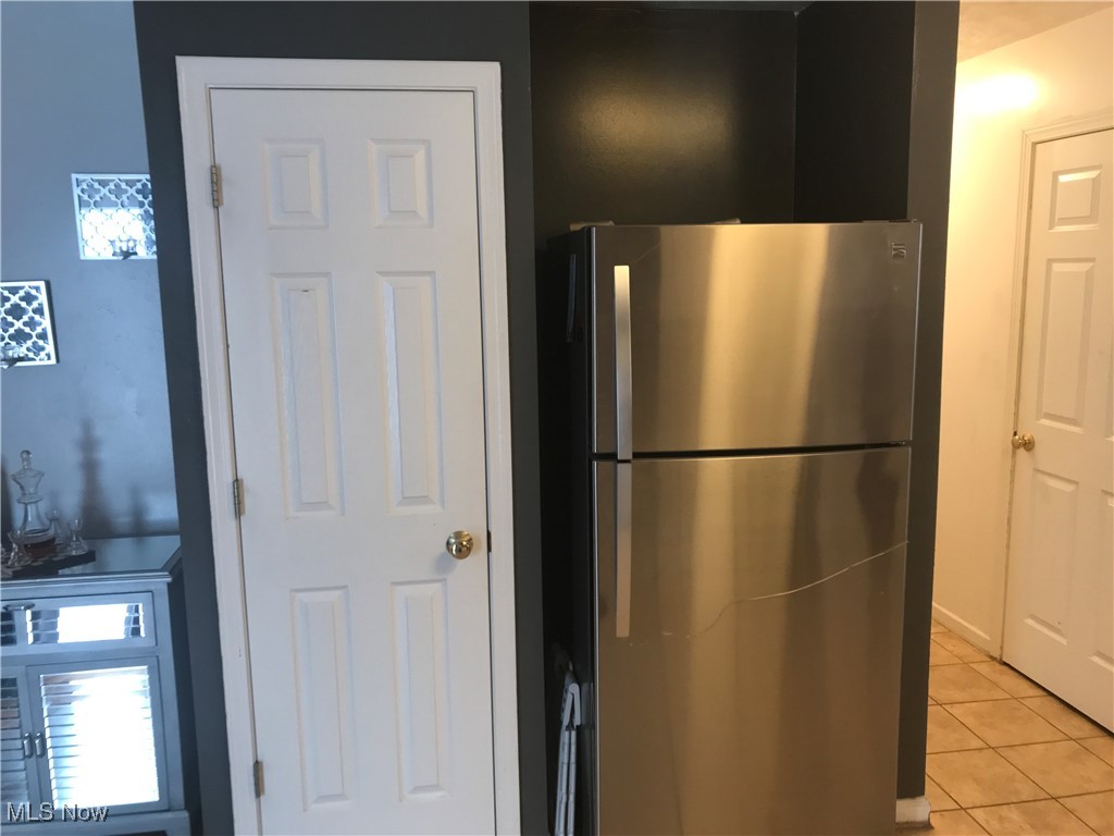 6824 Polonia Avenue Cleveland OH 44105