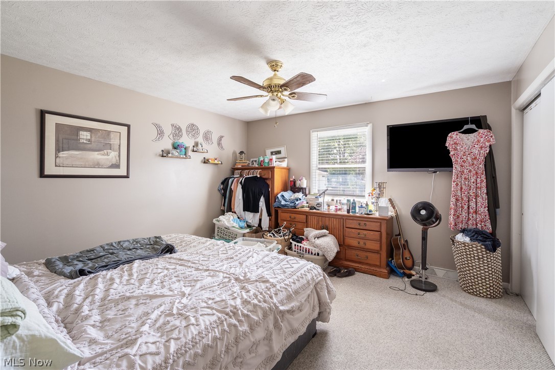 457 S Colonial Drive Cortland OH 44410