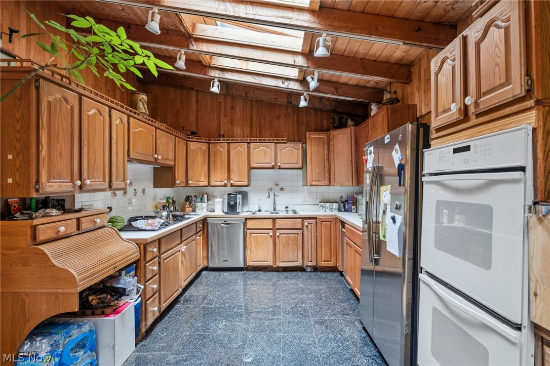 13610 Sperry Road Novelty OH 44072