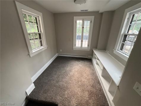 453 Dorchester Road Akron OH 44320