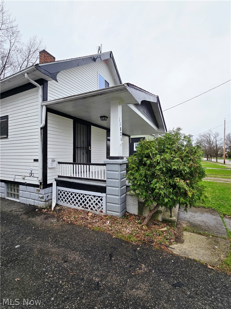 13826 Melzer Avenue Cleveland OH 44120