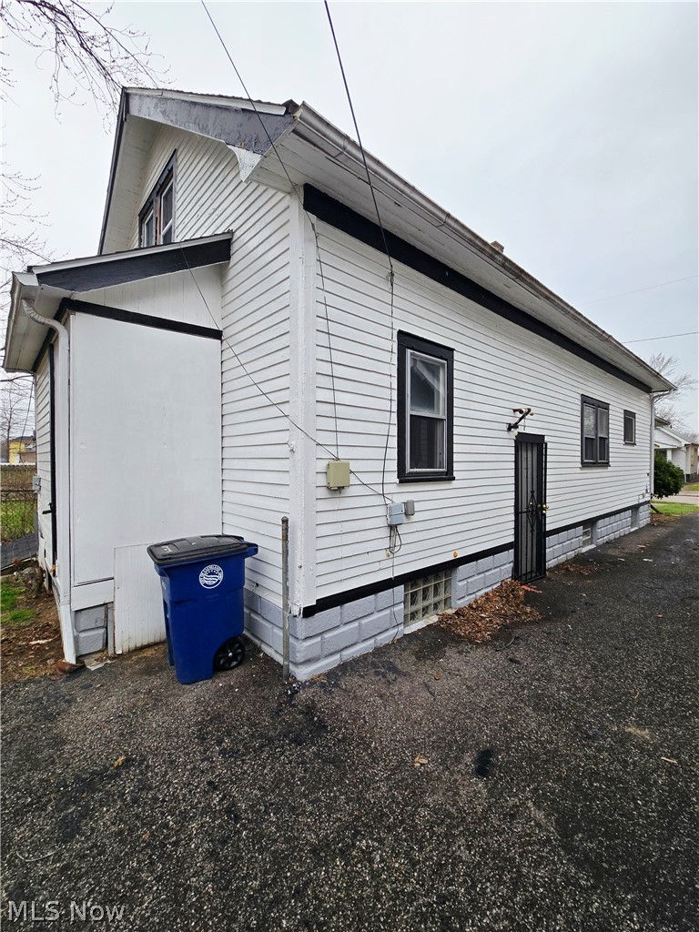 13826 Melzer Avenue Cleveland OH 44120