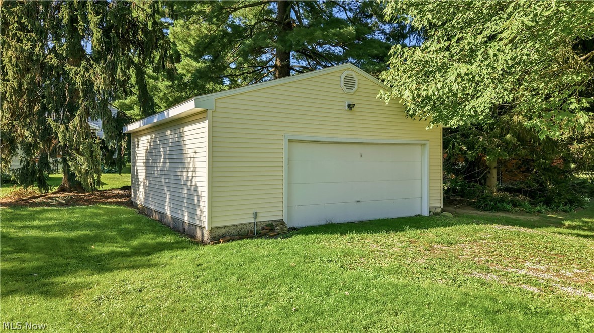 103 Lisbon Street Canfield OH 44406