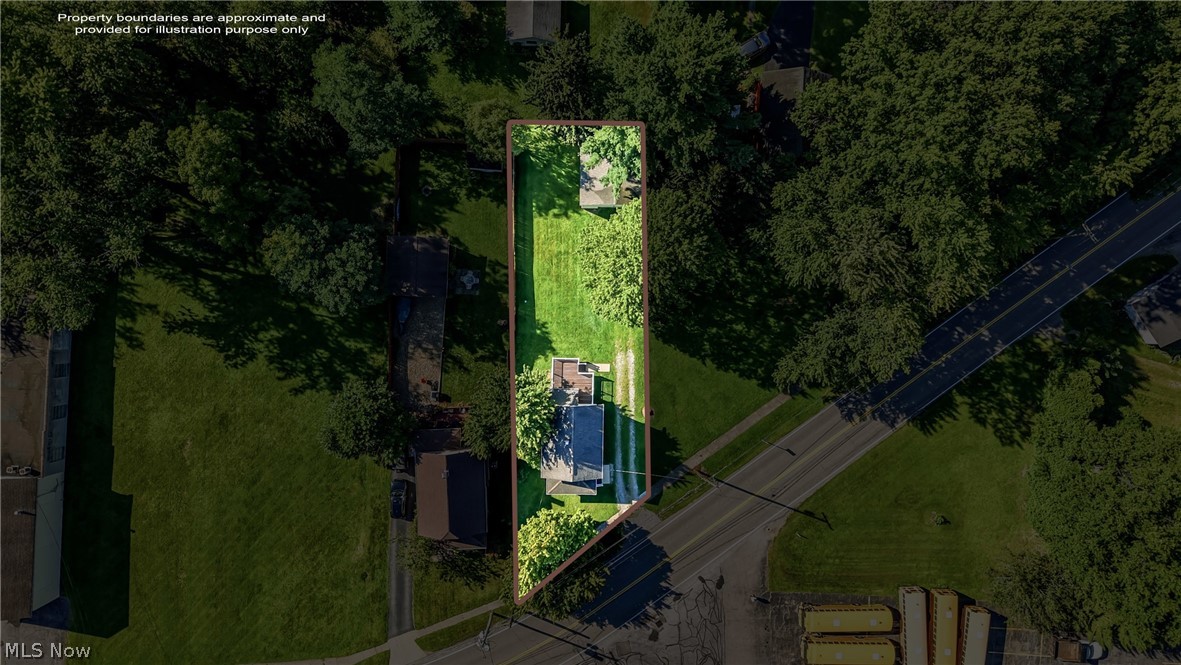 103 Lisbon Street Canfield OH 44406