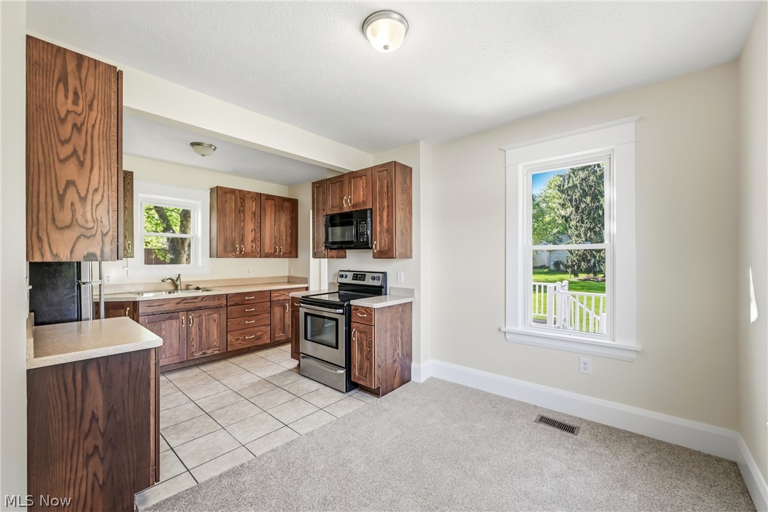 103 Lisbon Street Canfield OH 44406
