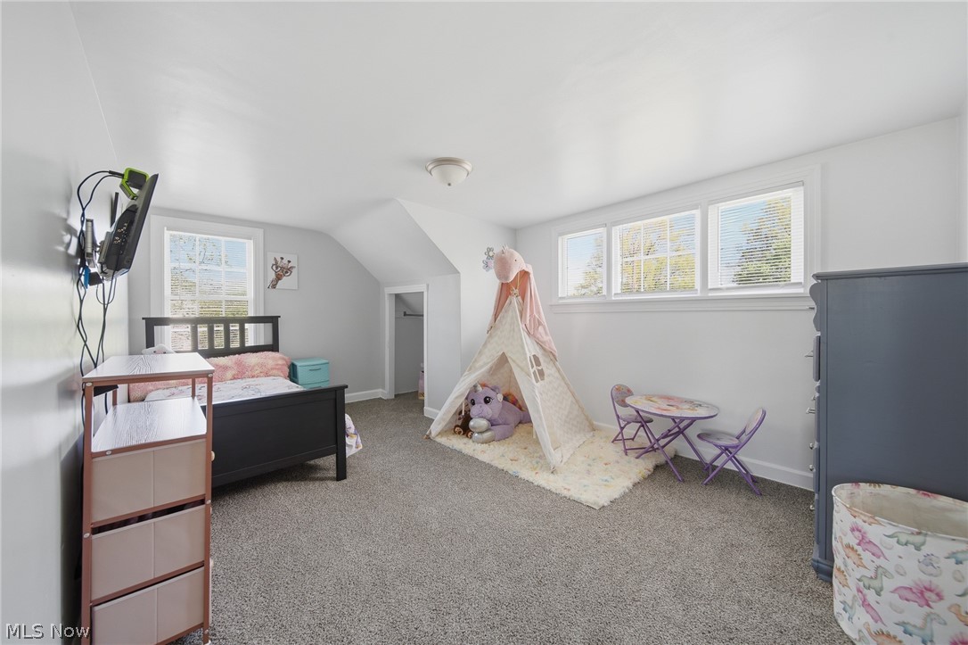 158 35th Street NE Canton OH 44714