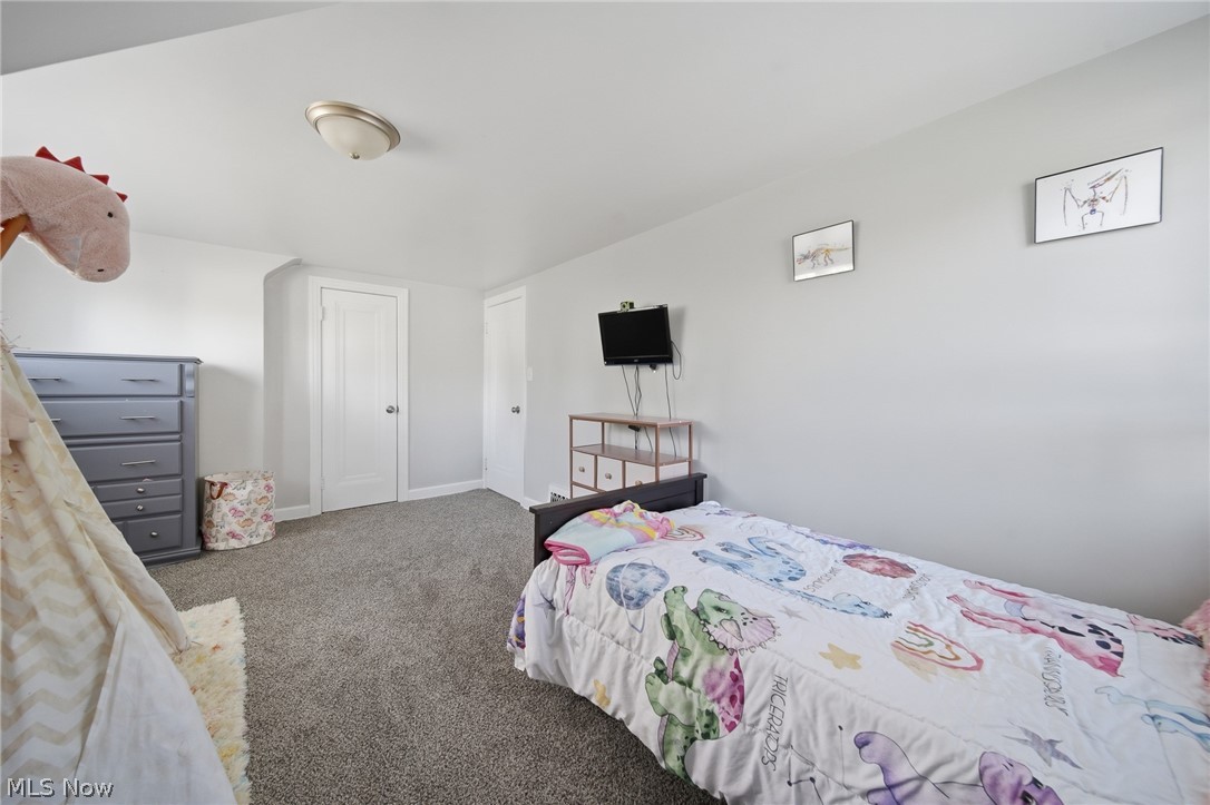 158 35th Street NE Canton OH 44714