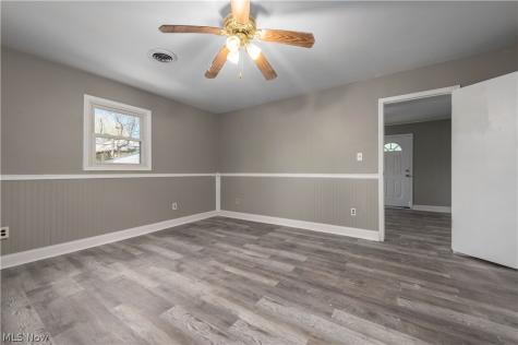 12506 Matherson Avenue Cleveland OH 44135