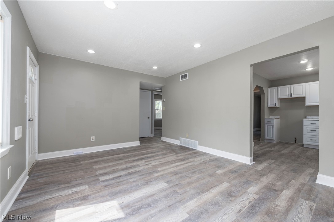 12506 Matherson Avenue Cleveland OH 44135