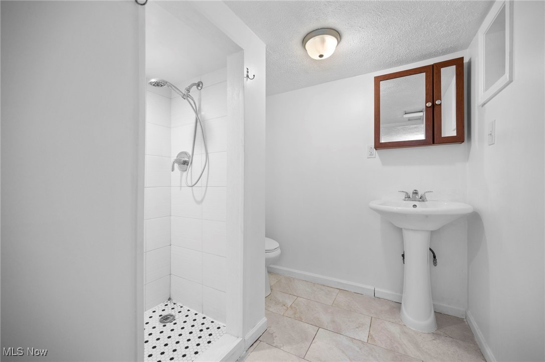 4248 Brookway Lane Brooklyn OH 44144
