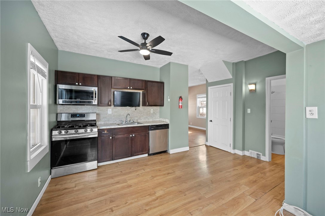 4248 Brookway Lane Brooklyn OH 44144